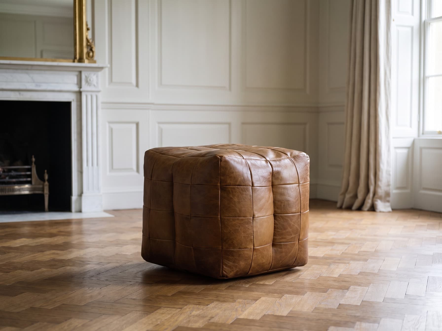 The Macaron in Premium Leather: Brown Cerato